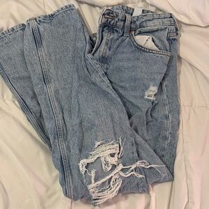 Trendy Light Blue Distressed Boyfriend Jeans